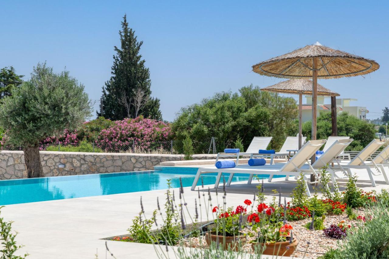 Gennadi Harmony Suites - 200 M From The Sea Extérieur photo