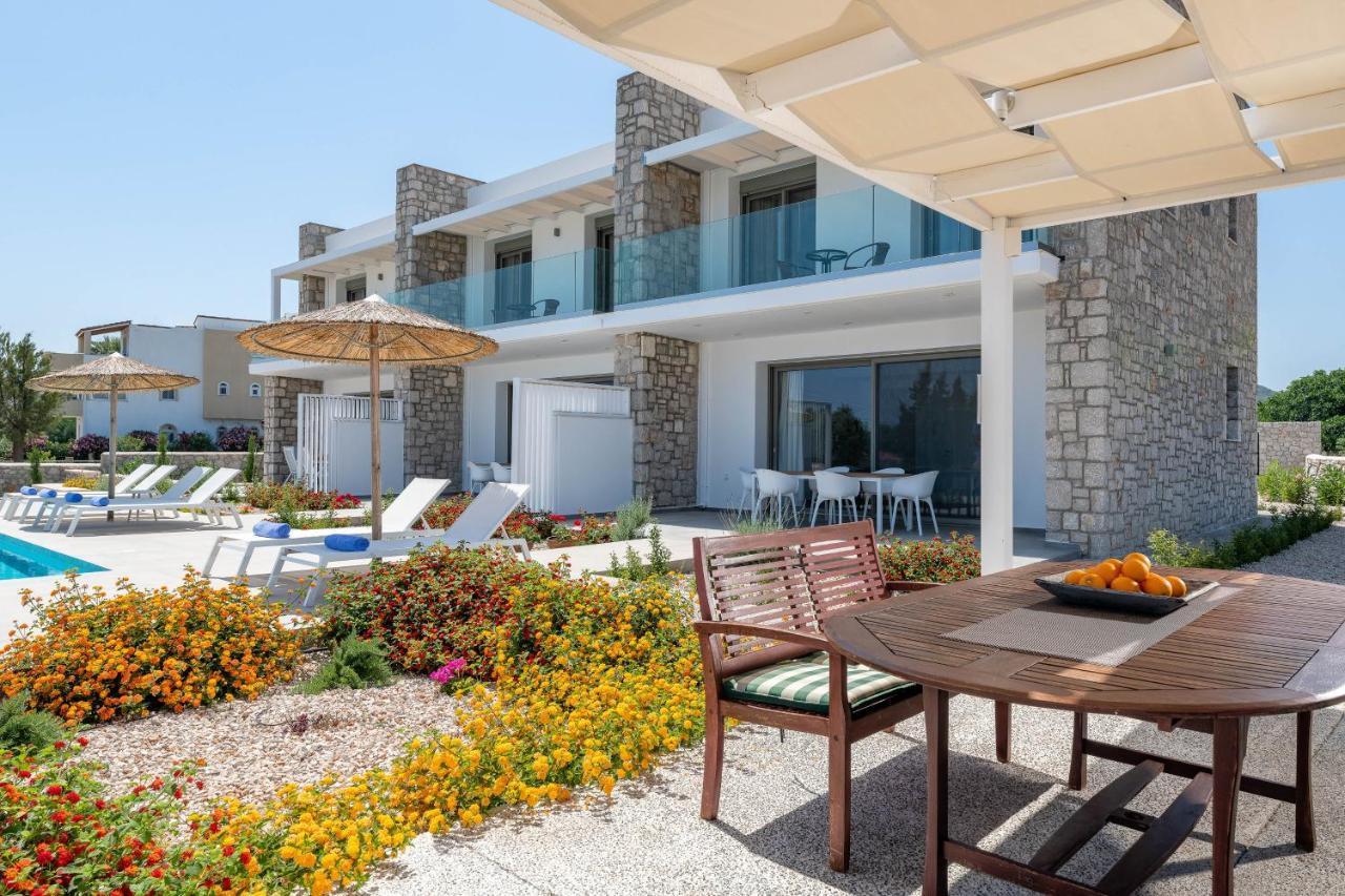 Gennadi Harmony Suites - 200 M From The Sea Extérieur photo